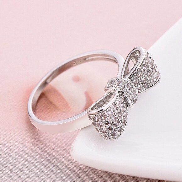 🍁 Sweet Big Bow Tiny CZ Simple Trendy Lovely Rings for Women, EVGG1227 - Picture 1 of 4